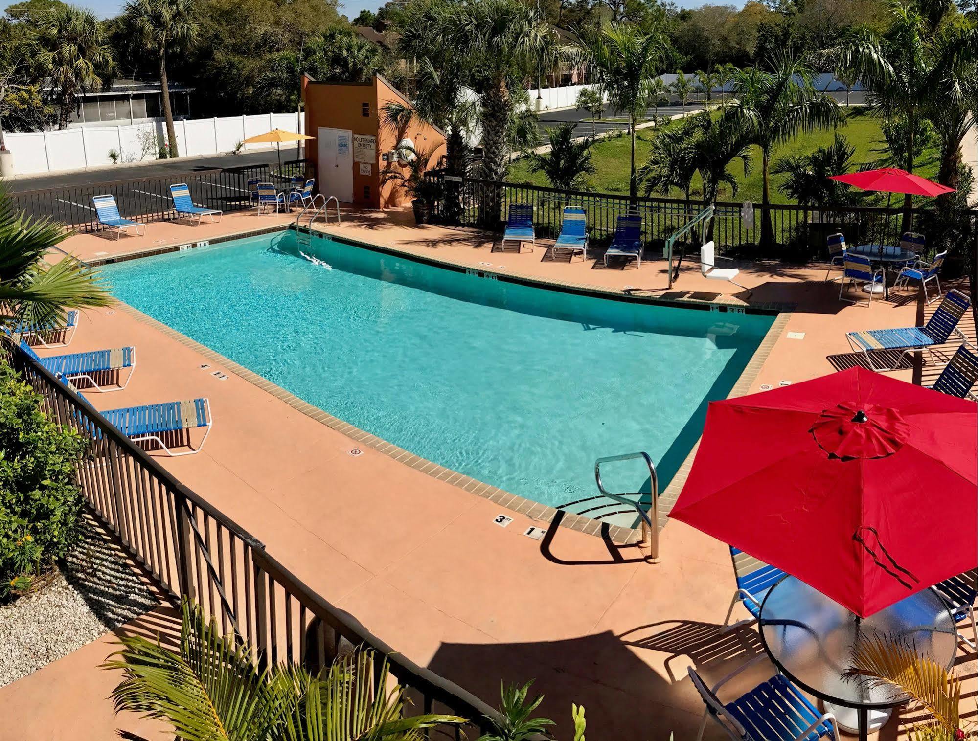 Days Inn By Wyndham Sarasota Bay Eksteriør bilde