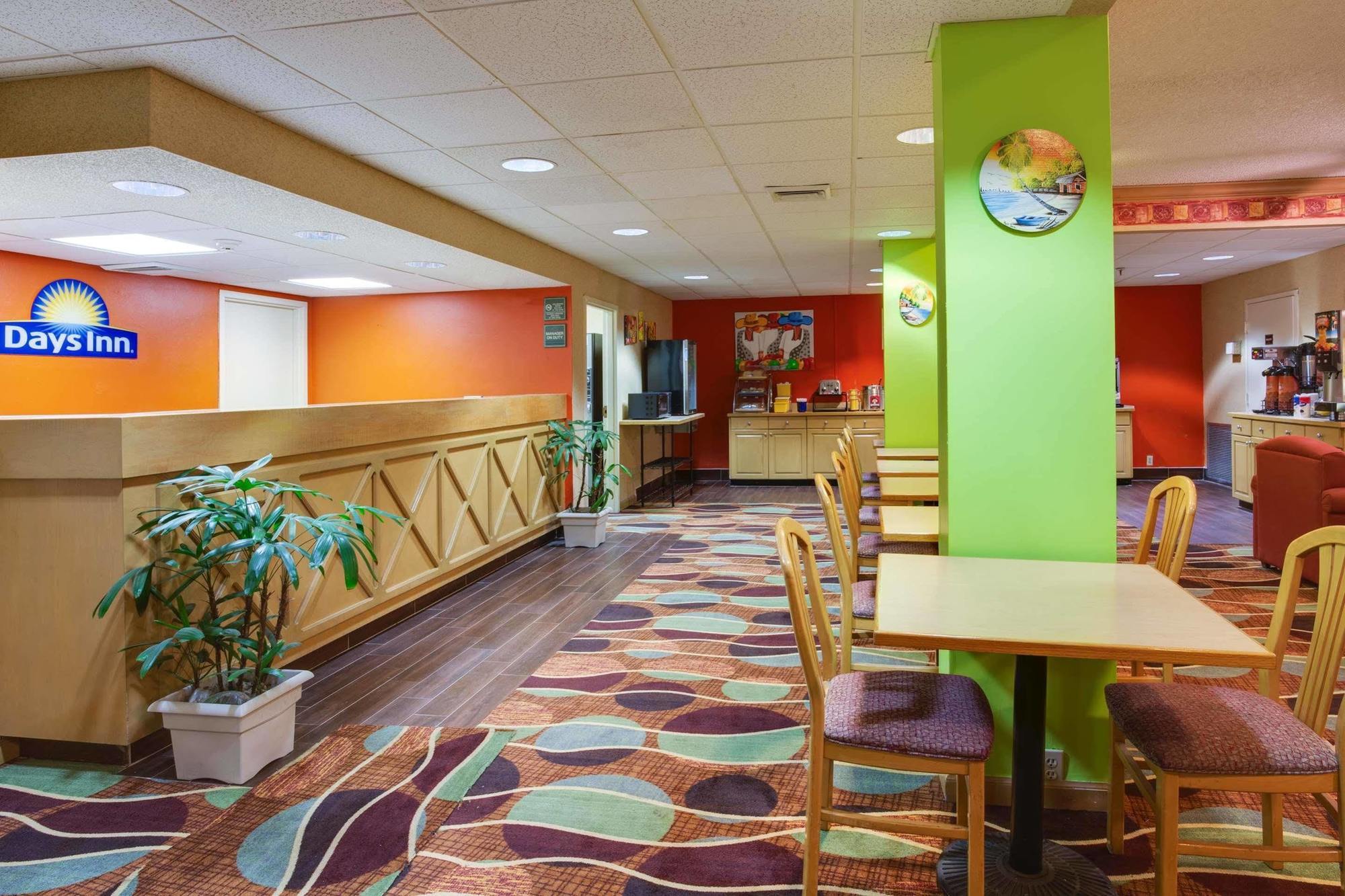 Days Inn By Wyndham Sarasota Bay Eksteriør bilde